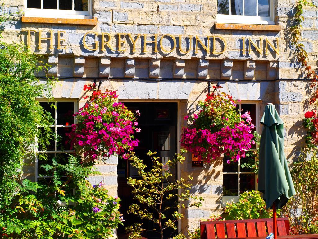 The Greyhound Inn Тонтон Экстерьер фото